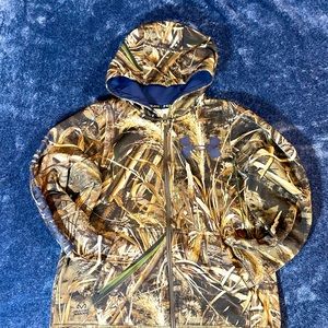 Real Tree Under Armour Zip up Hoodie